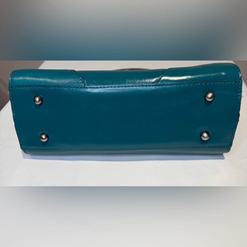 Patricia Nash Turquoise Leather Hand Bag with Detachable Crossbody Strap - Picture 5 of 5